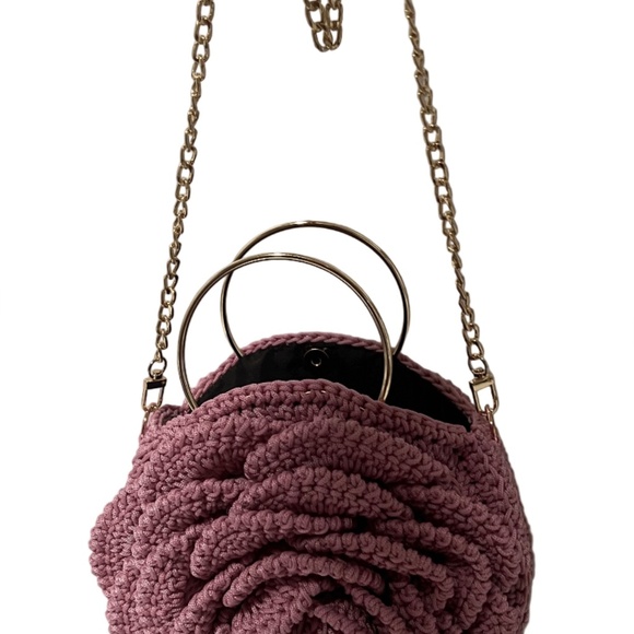 African Handmade Sling Rose Flower Purse - Picture 5 of 6